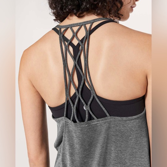 LULULEMON Love Knot Lattice Tank Top Workout Shirt Heathered Black Gray Crochet - Picture 4 of 12